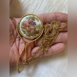 Vintage Courting Scene Cameo Mini‎ Mirror Pendant Necklace